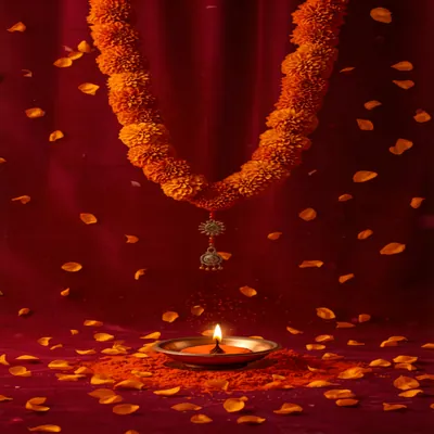 Vijay-Tilak Garland